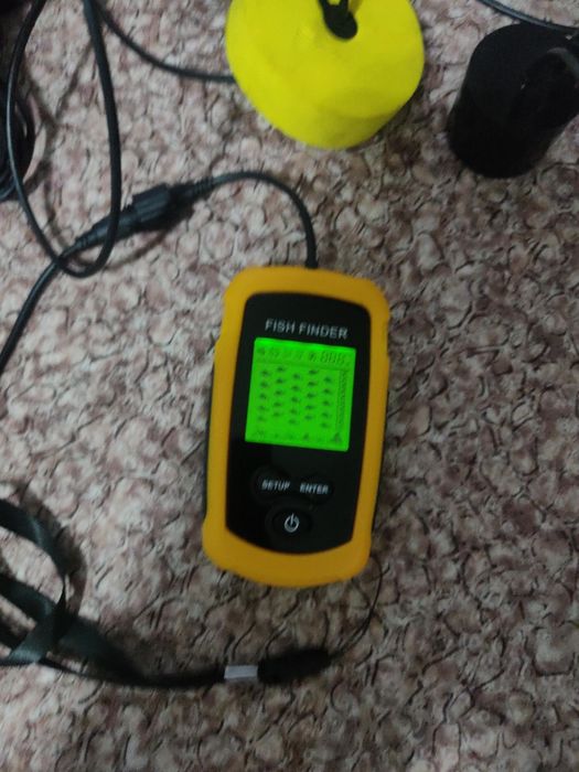 Продам эхолот. В идеальном состоянии.
