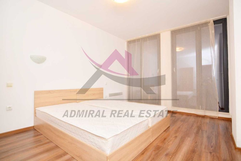 Дава се под наем Тристаен апартамент в Варна, Център - 107 кв.м за 1000 € - Снимка #3