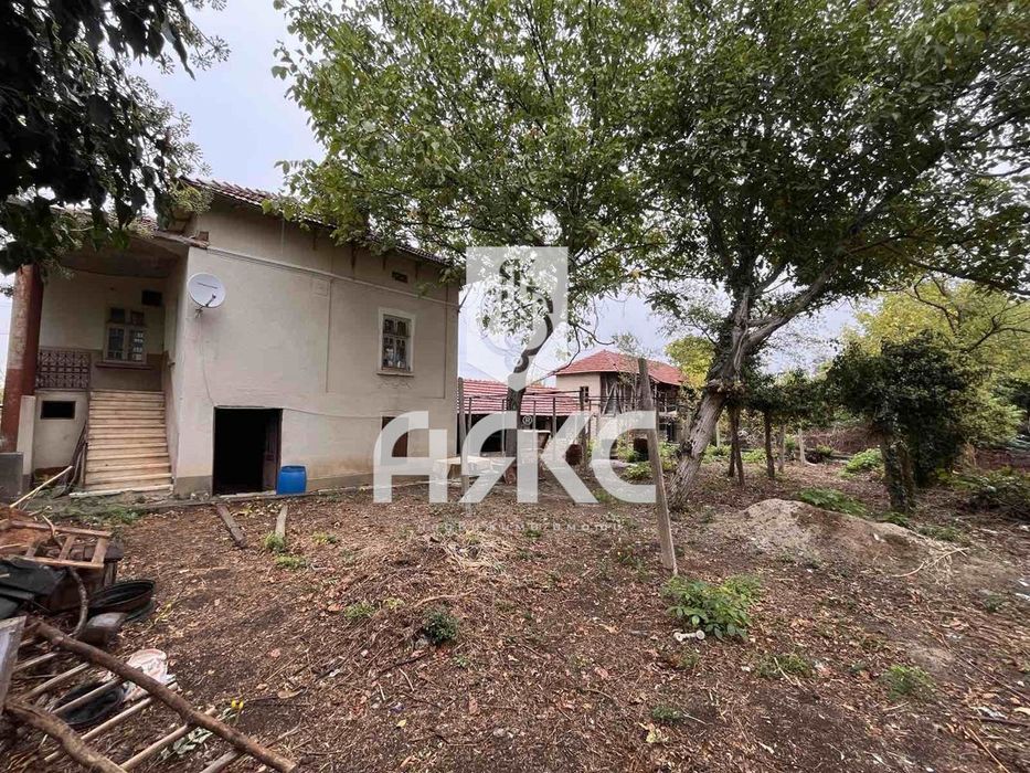 Къща в с. Карлуково