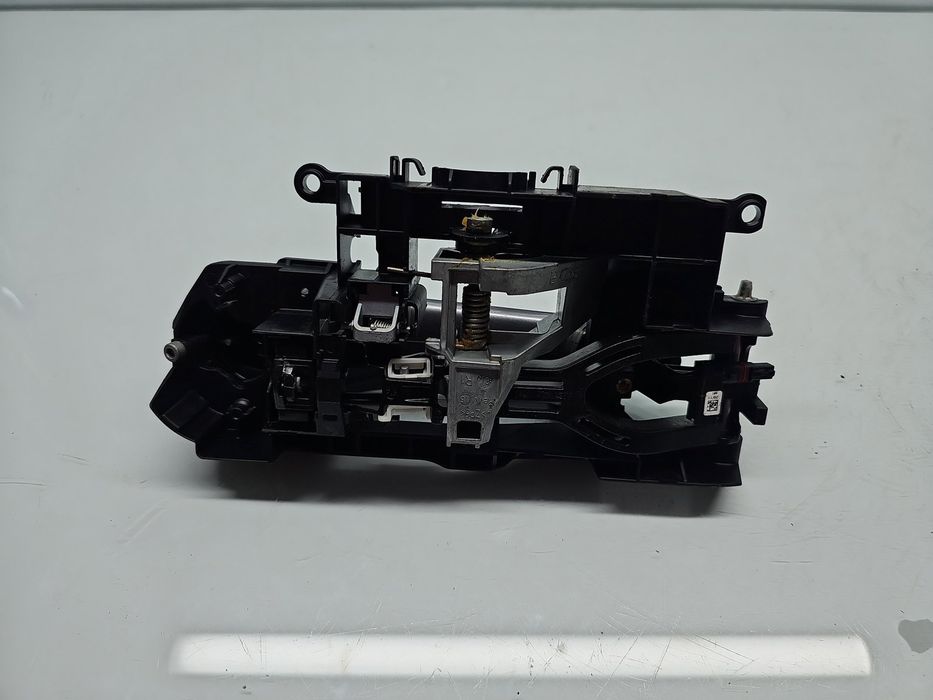 Maner usa dreapta spate Bmw 5 (F10) [Fabr 2011-2016] Berlina Facelift