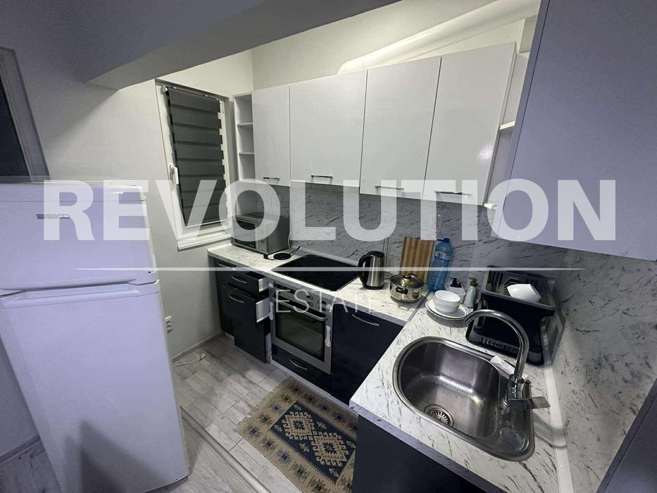 Дава се под наем Двустаен апартамент в Варна, ВИНС - 65 кв.м за 648.21 € - Снимка #2