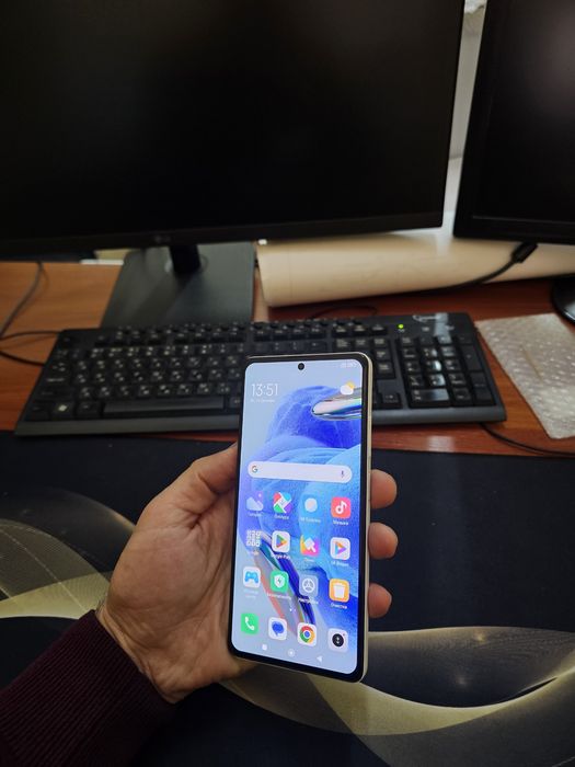 Redmi note 12pro plus 5G 128gb(2024) ideal ochilmagan usta kurmagan