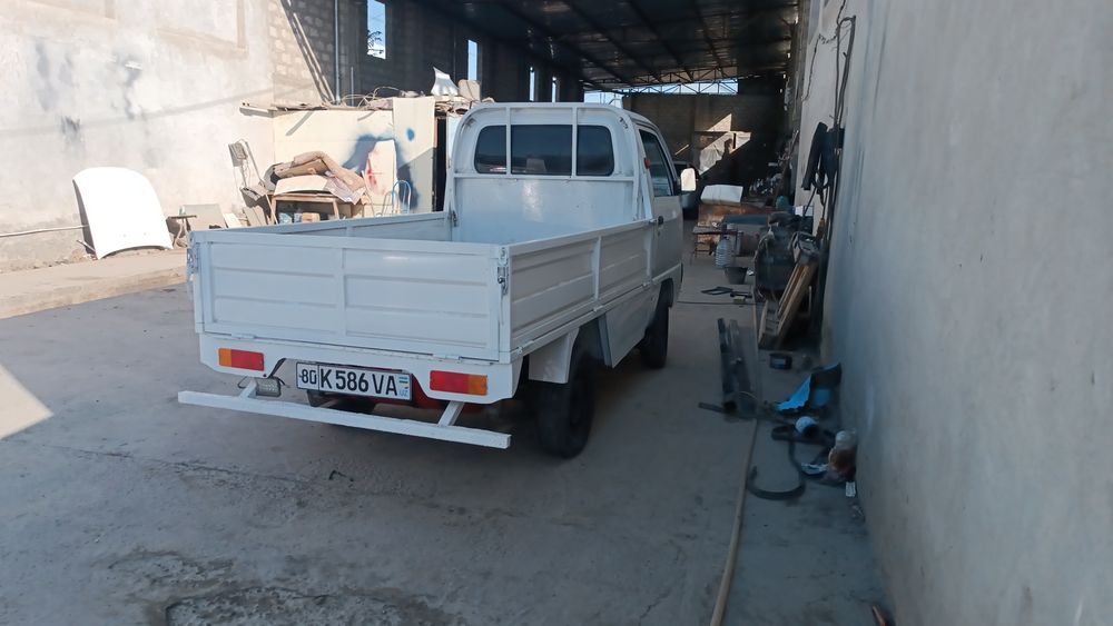 Лабо холати зур йили 2001 гази бор
