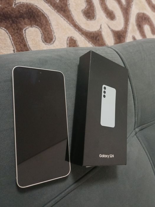 Samsung Galaxy S 24 128GB