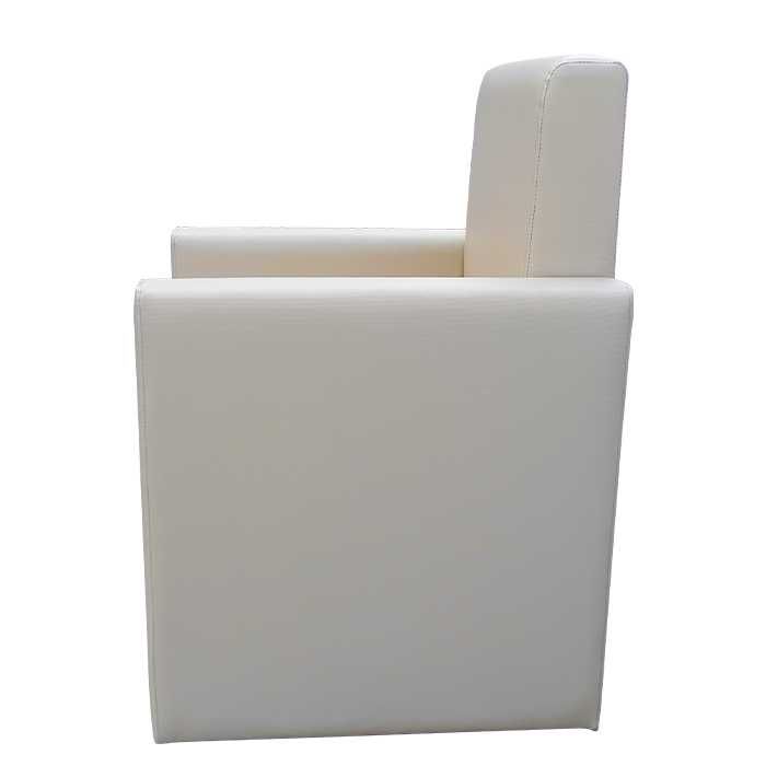 Педикюрен стол В9092 с вградено пространство за ваничка