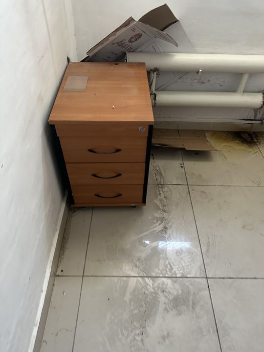 Продается офисная мебель и столы для компьютеров!