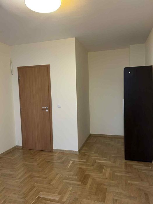 Дава се под наем Тристаен апартамент в София, Белите брези - 112 кв.м за 598.23 € - Снимка #3