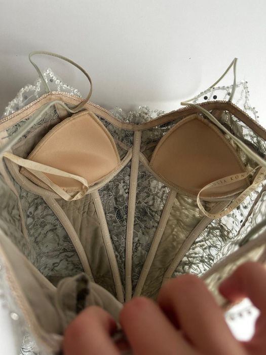 Елегантна рокля Julia Kontogruni, S размер, с корсет и фини камъчета