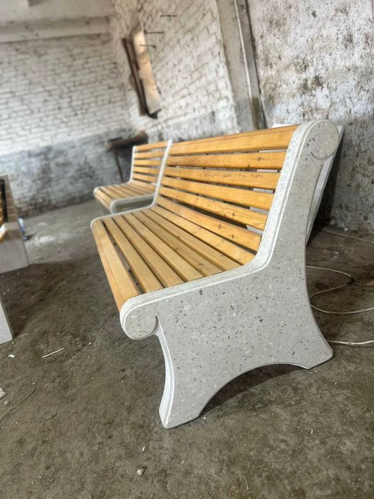 скамейки/урны/вазоны