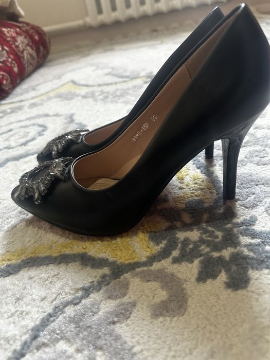 Каблук сатылады.