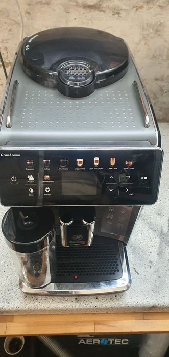 Продава се! Напълно автоматична кафемашина Saeco GranAroma