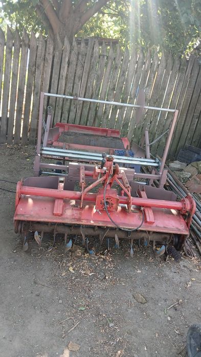 Mașină de bilonat/ Masina de intins folie cu freză Mitsubishi