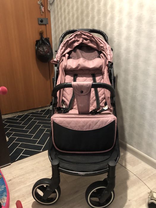 Продам коляску в хорошем состонии