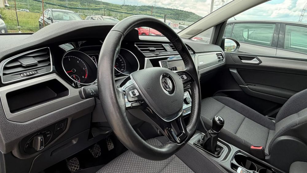 Volkswagen Touran Touran 2017 | 2.0 TDI | 150 CP | MANUALĂ, GARANTIE/RATE