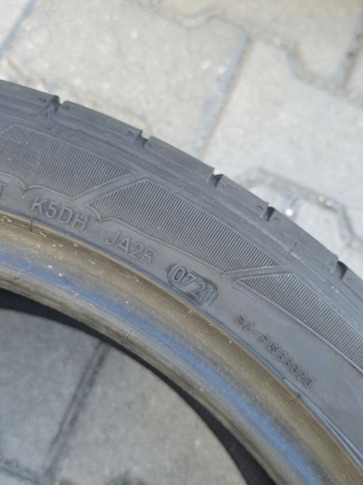 255 40 21 Dunlop