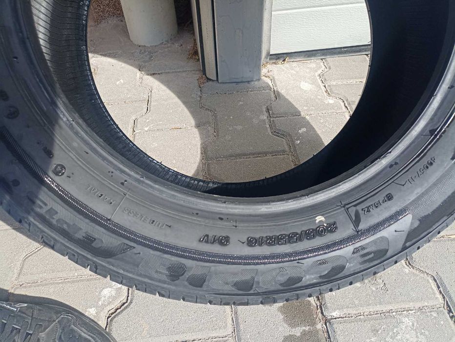 4 броя Летни гуми BRIDGESTNE 205/55 R 16