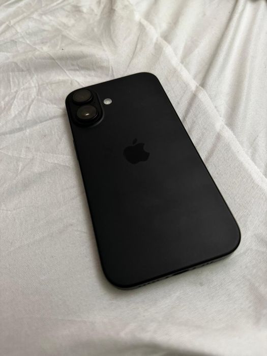 Обменяю iphone 16