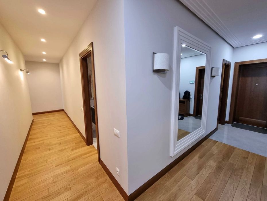 Ойбек Тарас Шефченко 4 комнт г Аренда новая квартира в новостройке