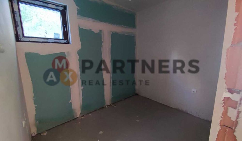 Продава се Двустаен апартамент в Варна, Бриз - 46 кв.м за 1500 €/кв.м - Снимка #2