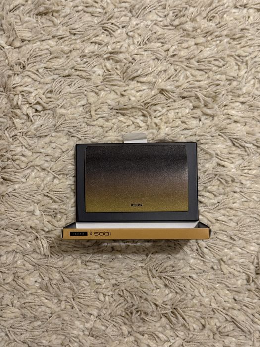 Iqos Iluma Prime Seletti Editie Limitata Full Box + Clapeta Seletii Cadou