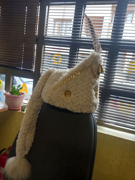 Детска кукерска шапка нова