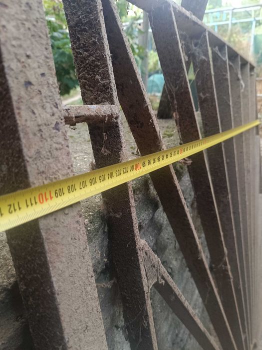 Оградни пана с колона