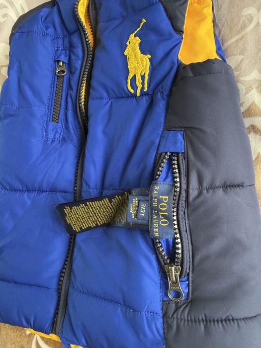 Vand vesta Ralph Lauren pt. copii.