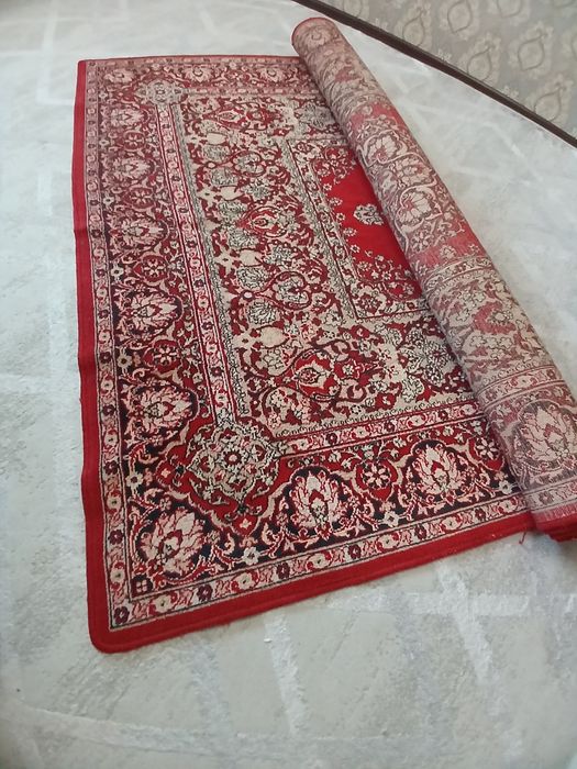 Продам ковер б/у