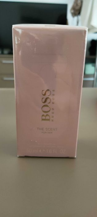Vând Parfum Hugo Boss The Scent for Her 50 ml