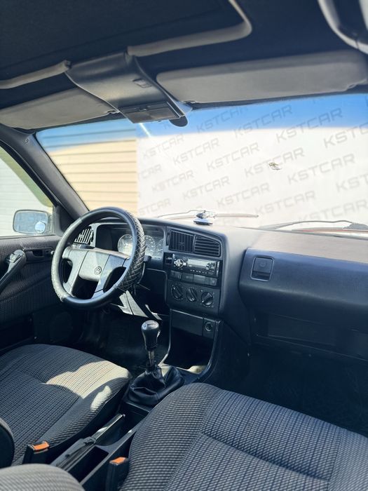 В продаже пассат уневерсал