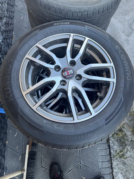 Шины с дисками 185/65R15