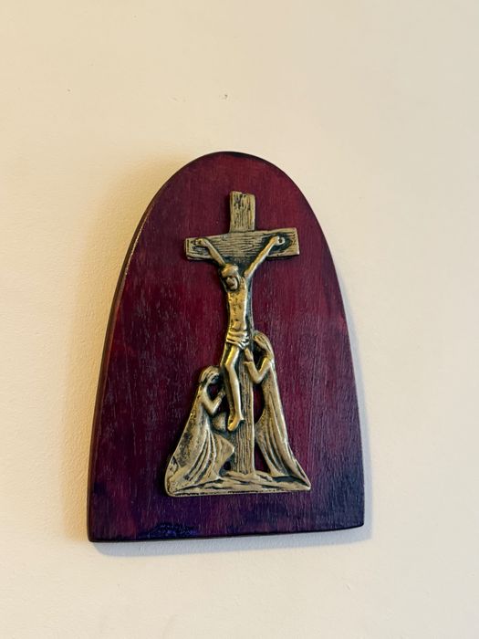 Дървено пано - Разпятие Христово