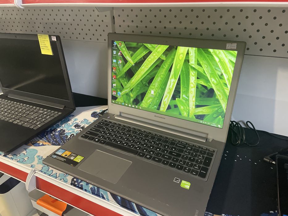 Lenovo Core i7, SSD 512Gb, O3У 8Gb