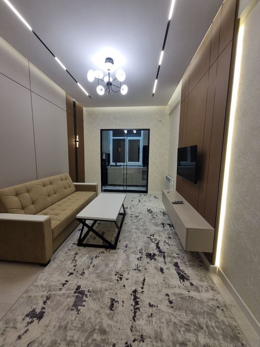 Чоштепа 1 метро бекати ёнида