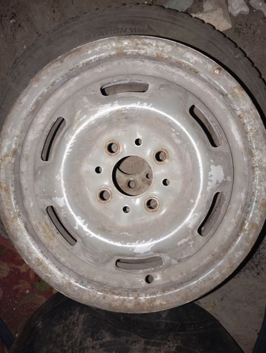 Продам железные диски на 13
