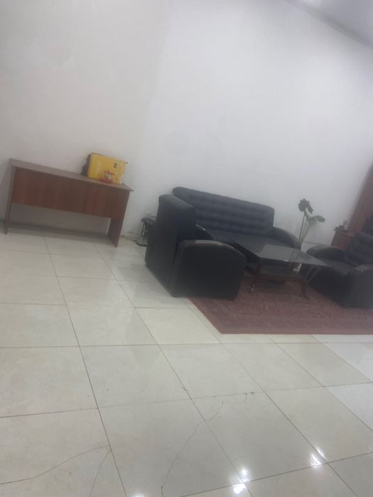 Arendaga tayyor ofis bor