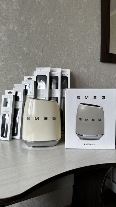 Нож SMEG 6 штук