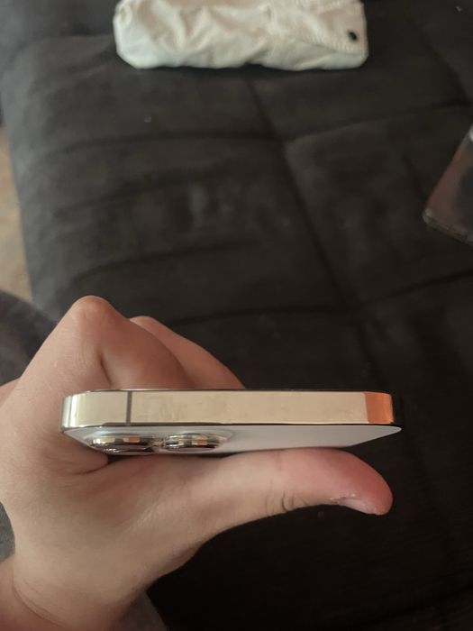 Iphone 12 pro max ca nou