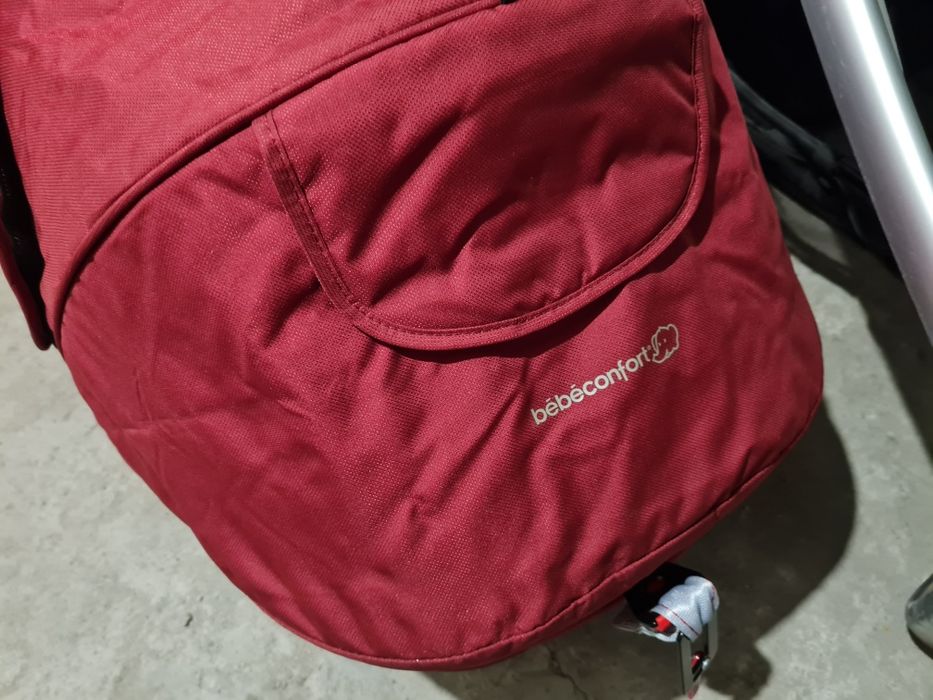 Продавам бебешка количка Maxi Cosy/Bebeconfort+Кошче за кола Hauck