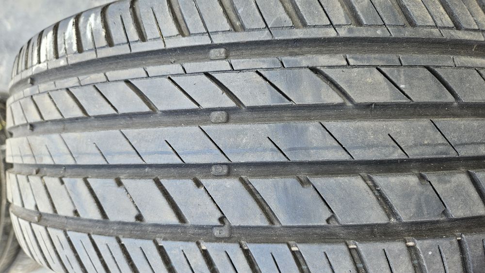 2бр гуми 195 55 15 тайфун