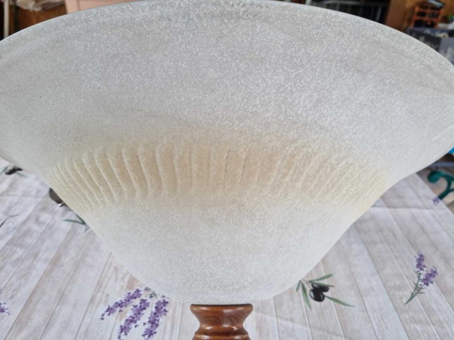 vand candelabru vintage,,cu abajur mare din sticla