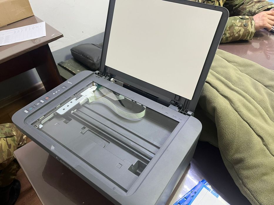 Цветной принтер продам