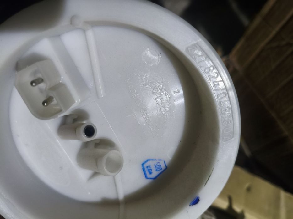 Оригеналные бензанасос bmw е36