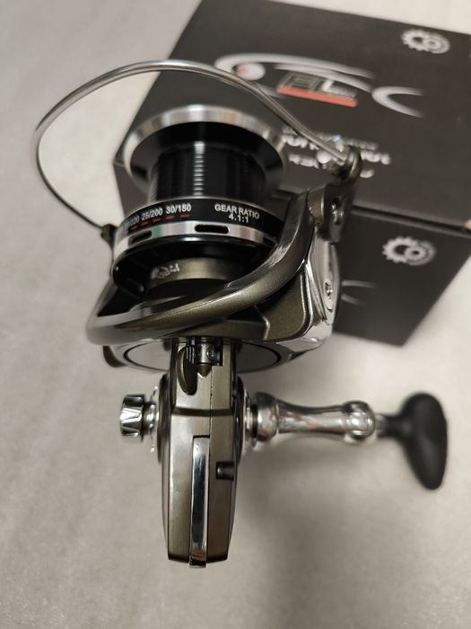 SET 2 Mulinete FL RS 8000 9+1 Rulmenti