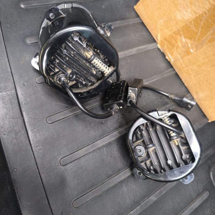 Противотуманные фары,2режима