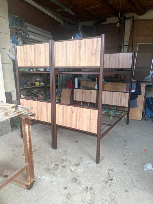 Кровать двухъярусная