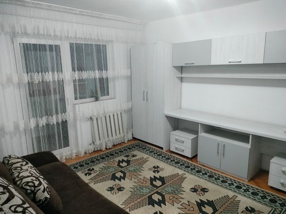 Apartament de închiriat