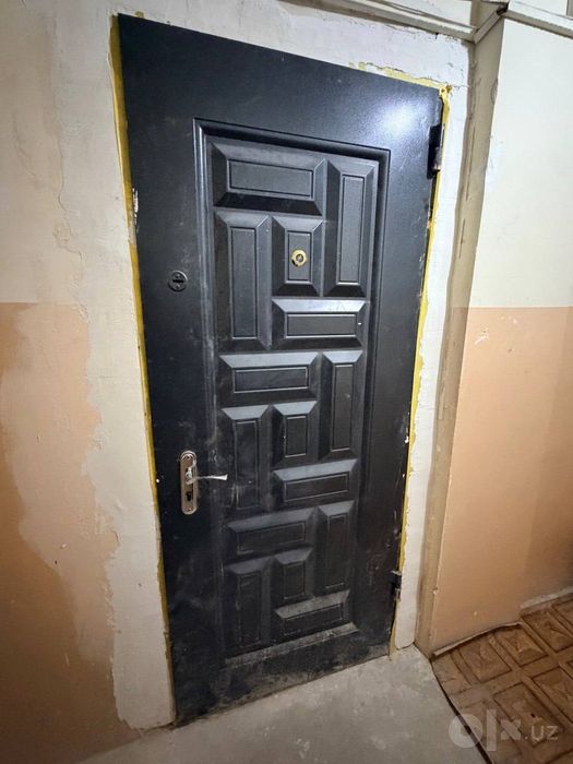 Чиланзар 7. 1/2/4. 20м2 общежитие  сан узел есть и
