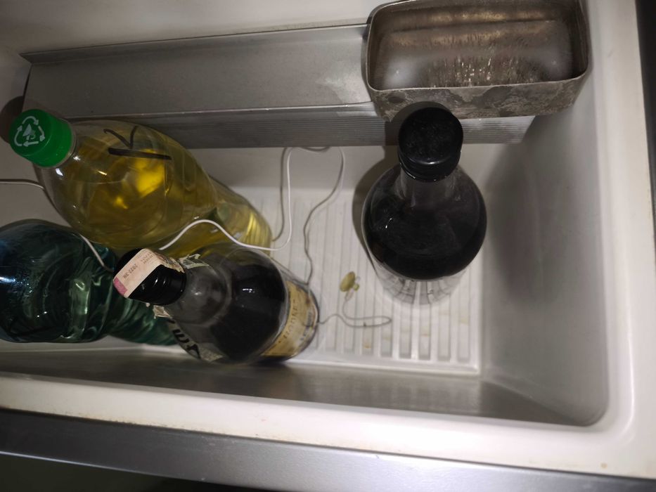 Преносим   хладилник на газ 12v 220v