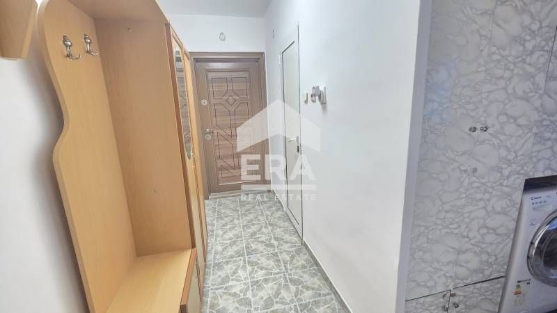 ЕКСКЛУЗИВНО!Тристаен апартамент под наем в кв.Трошево , град Варна.